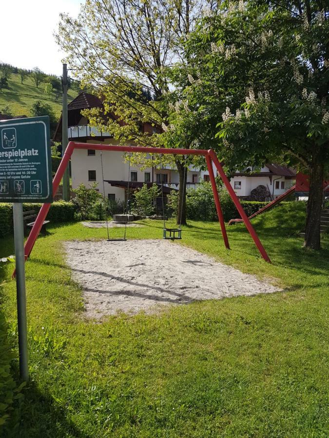 Ferienwohnung Am Siegelbaechle Mit E-Bikes Vermietung Гутах-им-Брайсгау Экстерьер фото